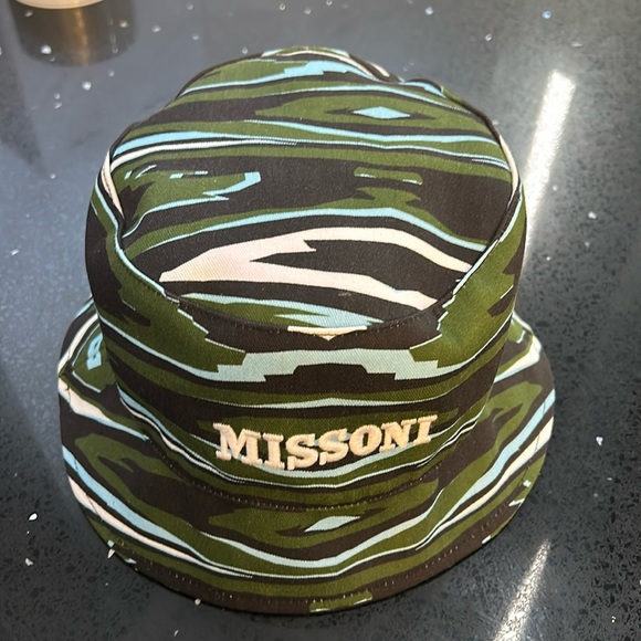 Missoni Accessories - Missoni Bucket Hat